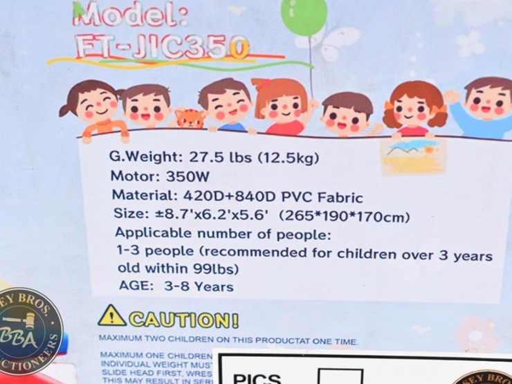 future-inflatable-bounce-house-image-2