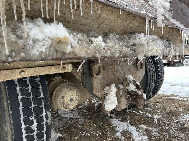 1997-ford-lt8000-image-56