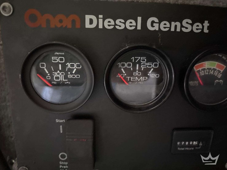 2001-workhorse-custom-chassis-p42-delivery-truck-image-37