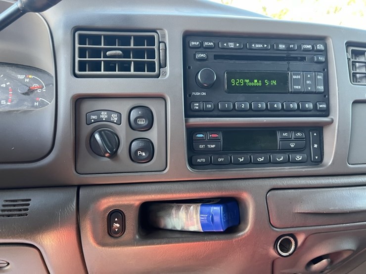 ford-excursion-image-16