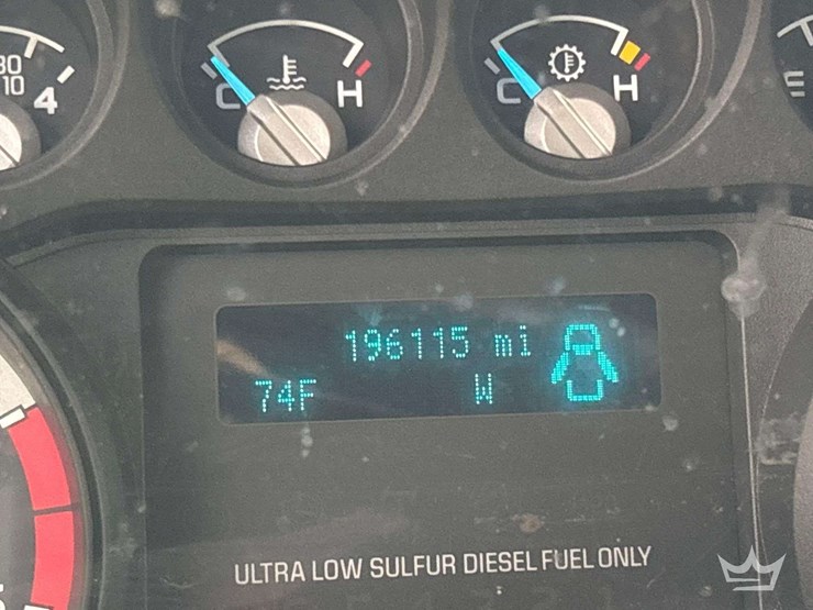 2016-ford-f-550-altec-at233p-35ft-bucket-truck-image-7