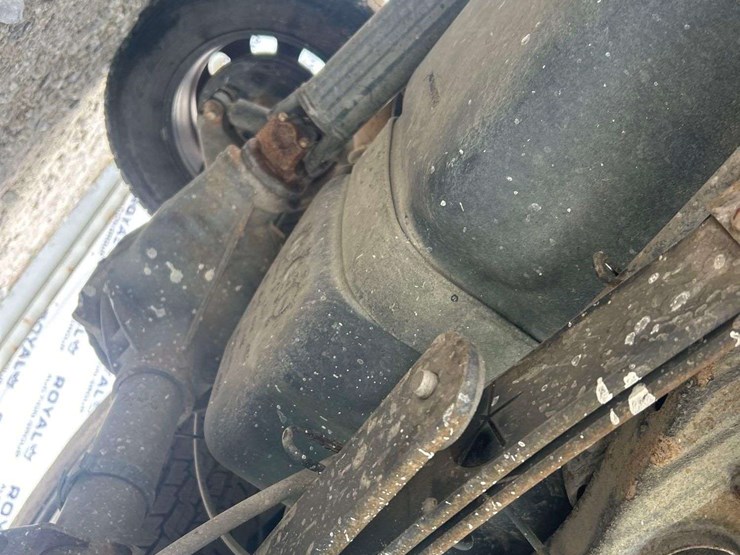 2013-chevrolet-silverado-1500-pickup-truck-image-18