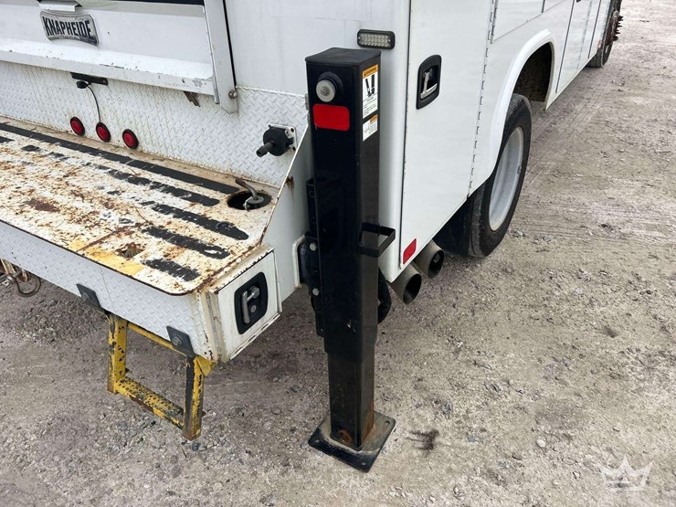 2016-ford-f-550-venturo-ht40kxx-3-ton-crane-mechanics-truck-image-39