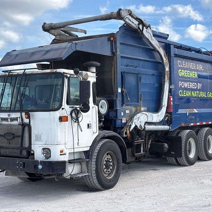 2017 Autocar Xpeditor T/A Heil V-161 Front Loader Garbage Truck