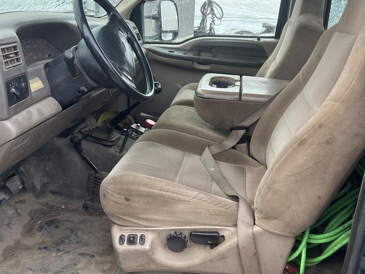 2002-ford-f450-image-17