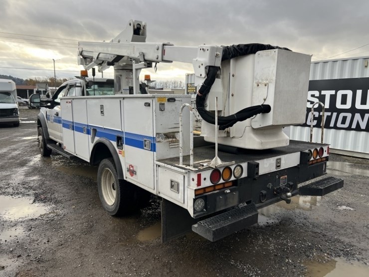 2017-ford-f550-image-6