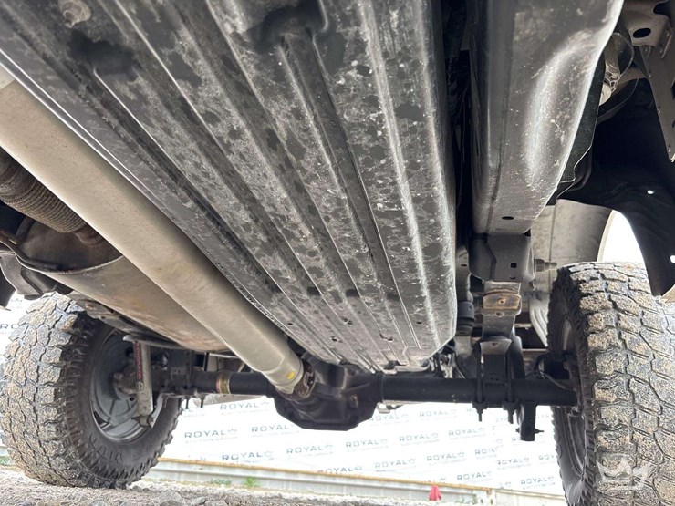 2019-ford-f-150-4x4-ext.-cab-pickup-truck-image-27