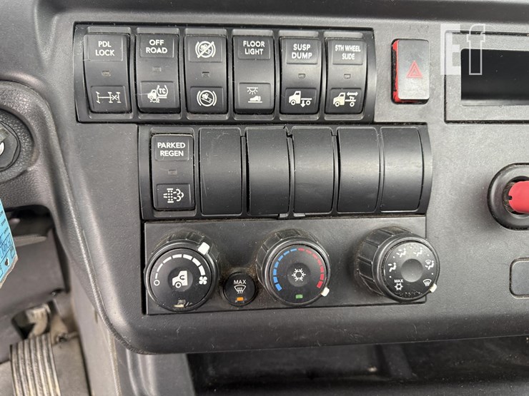 2019-international-lt-image-66