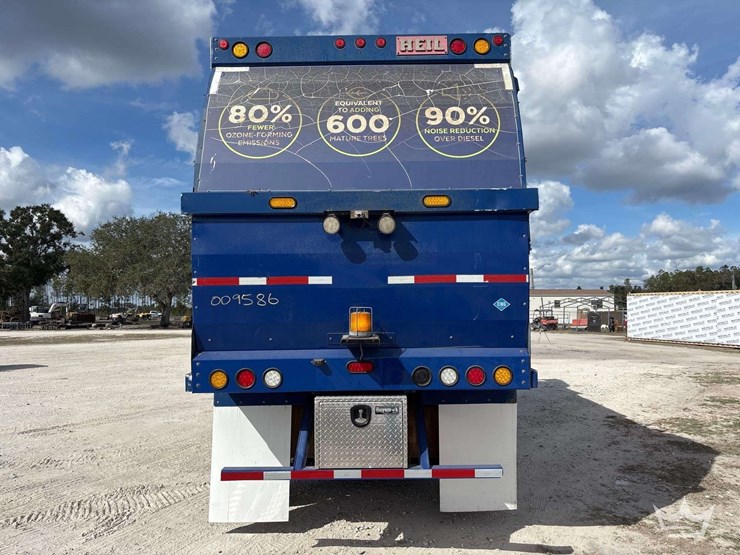 2017-autocar-xpeditor-t/a-heil-v-161-front-loader-garbage-truck-image-43