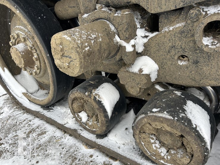 2004-challenger-mt855-image-31