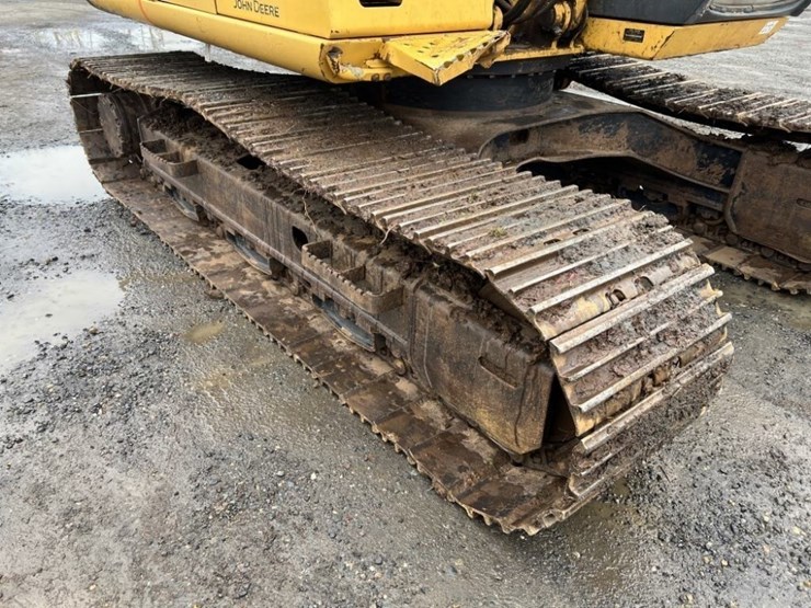 2007-deere-120c-image-27