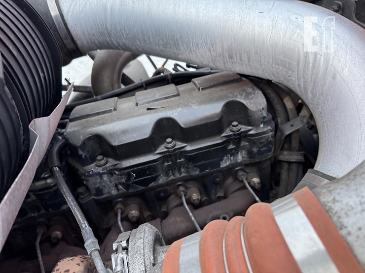 2004-mack-granite-cv713-image-70