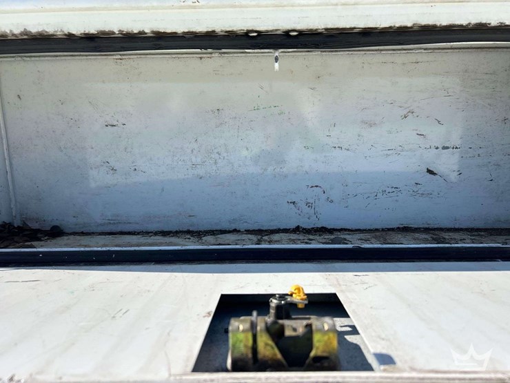 2014-ford-f-250-ext.-cab-service-truck-image-23