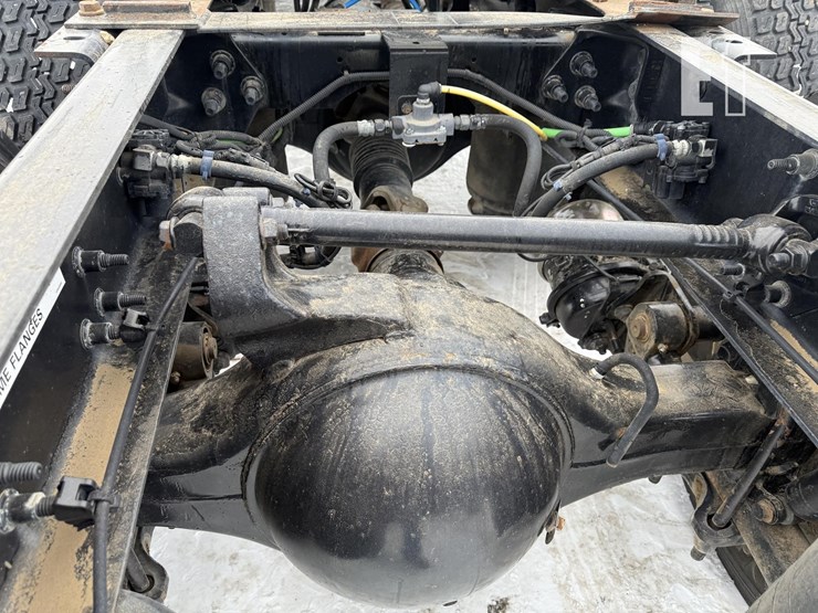 2019-international-lt-image-41