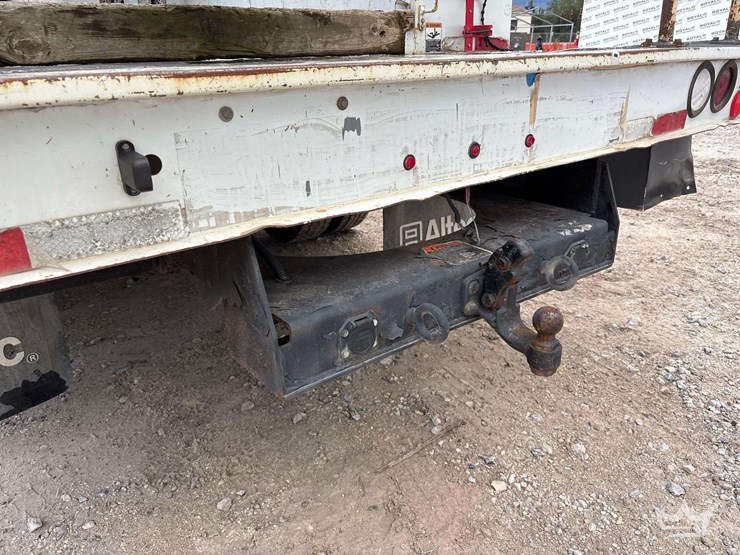 2016-ford-f-550-altec-at233p-35ft-bucket-truck-image-34