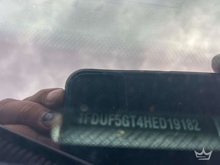 2017-ford-f-550-service-truck-image-5