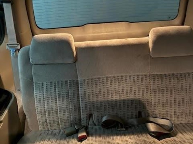 2005-chevrolet-venture-ls-image-3