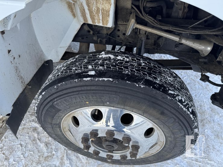 international-durastar-4400-image-45