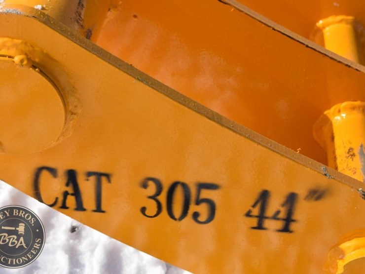 caterpillar-305-image-6