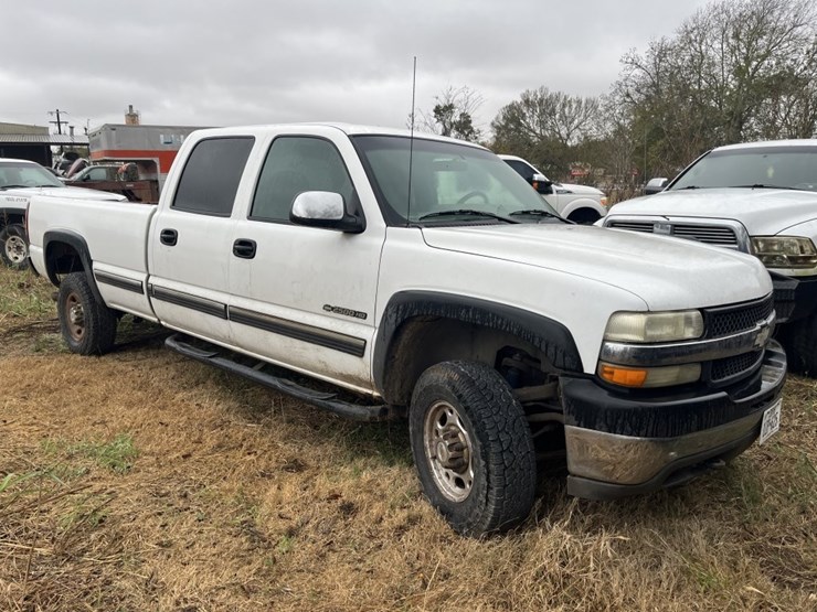 2002-chevrolet-2500-image-2