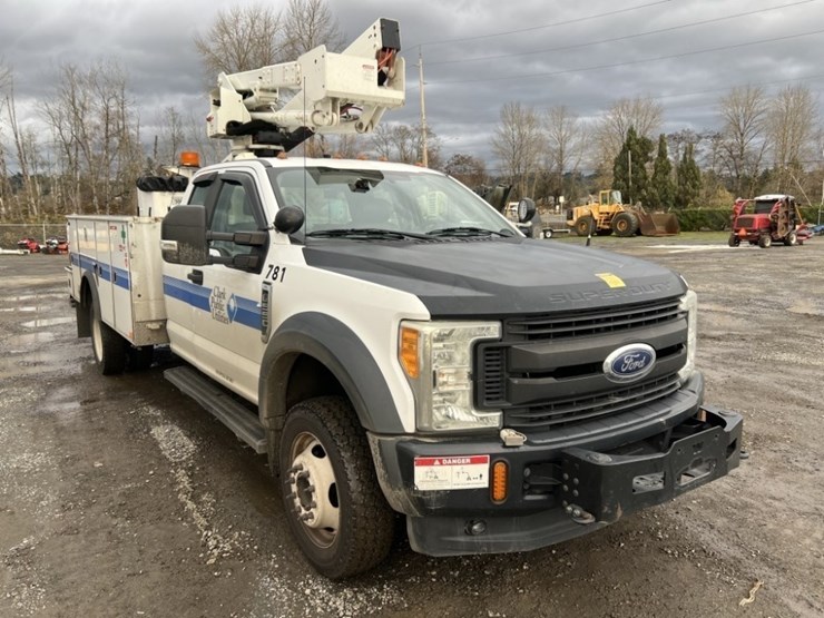 2017-ford-f550-image-2