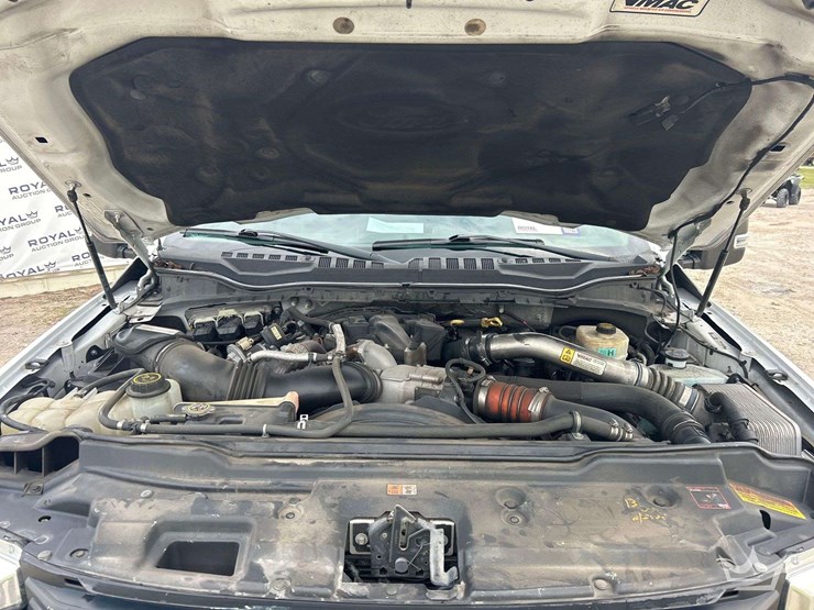 2017-ford-f-550-service-truck-image-7