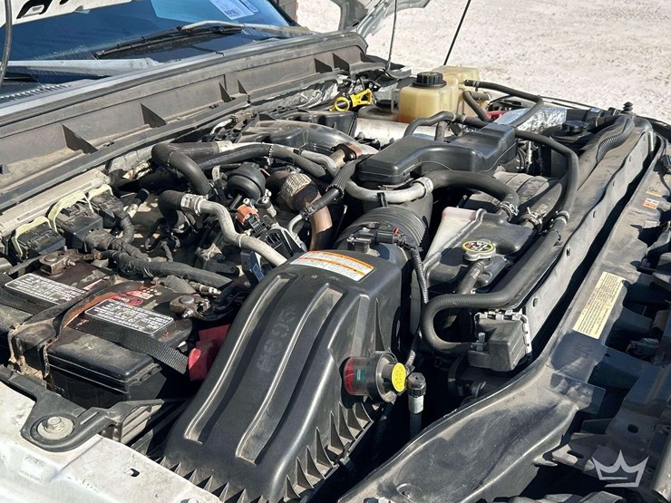 2014-ford-f-250-ext.-cab-service-truck-image-9