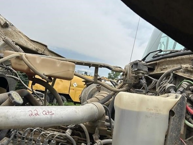 1997-ford-lt8000-image-40