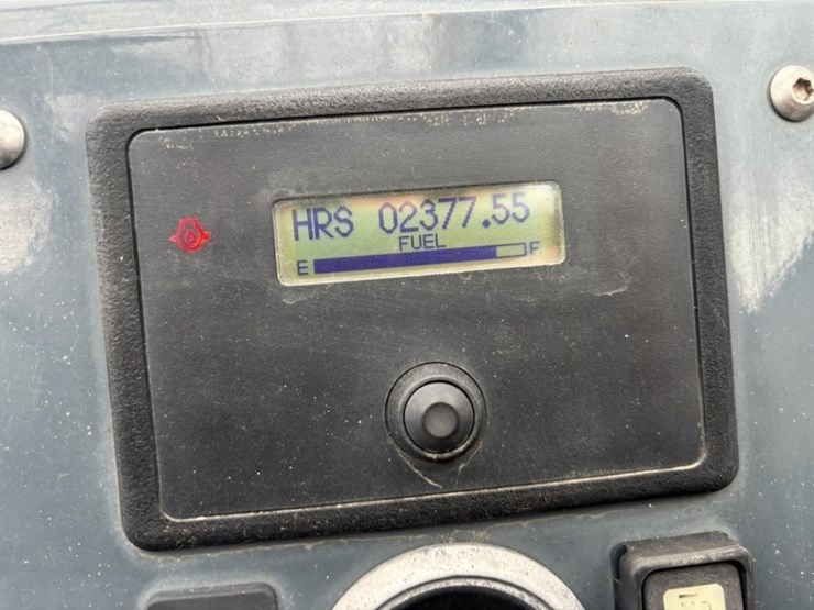 2014-gehl-rs5-19-image-31