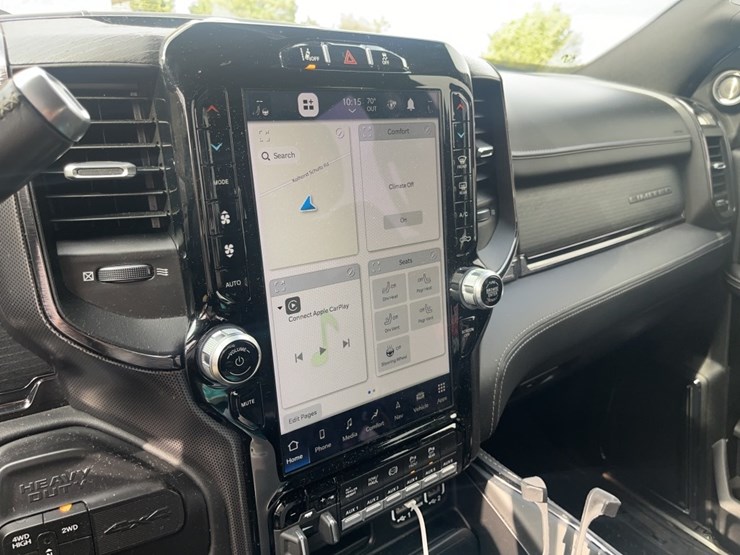 2022-dodge-3500-image-21