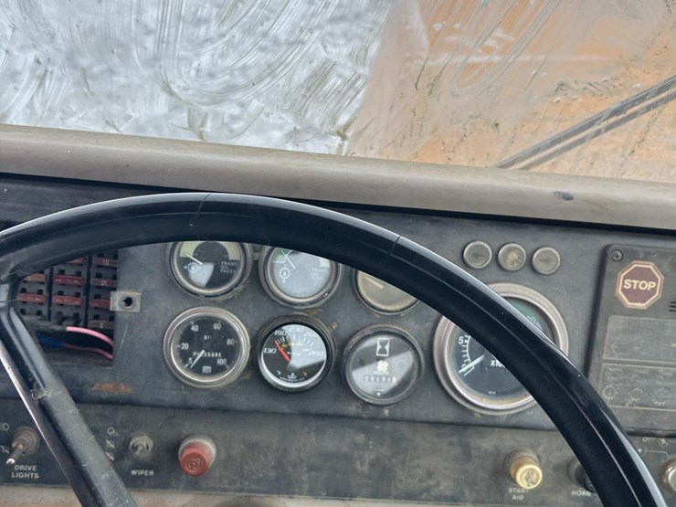 1991-deere-862b-image-47