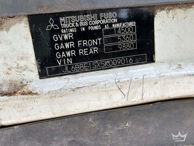 2005-mitsubishi-fuso-fe84d-auto-crane-3203-prx-3,200-lb-crane-utility-truck-image-5