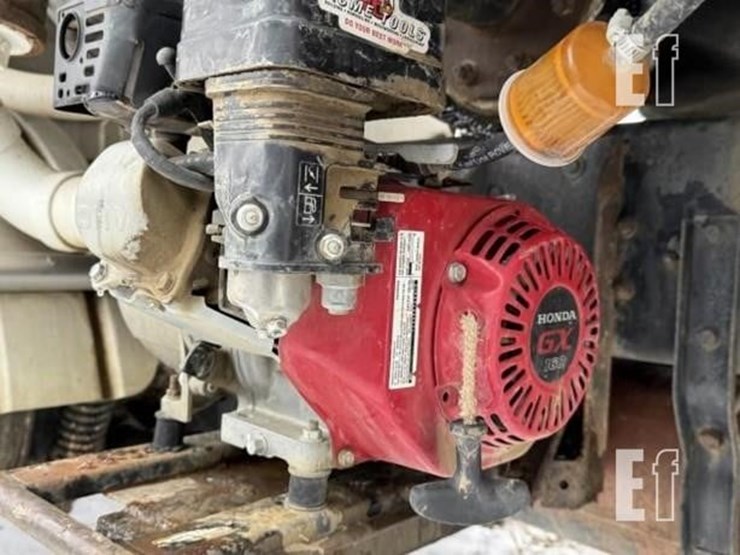 1985-freightliner-fld120-image-15