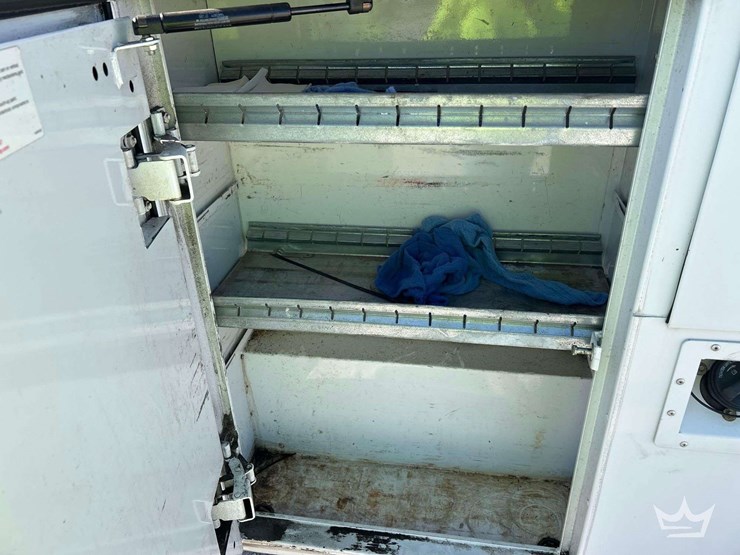 2014-ford-f-250-ext.-cab-service-truck-image-25