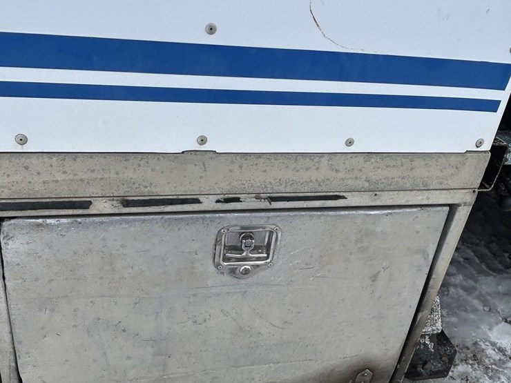 2002-ford-f450-image-28