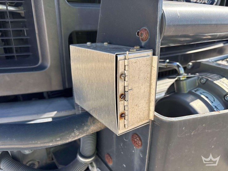 2010-ford-f-550-4x4-venturo-ht40kx-3-ton-crane-mechanics-truck-image-39