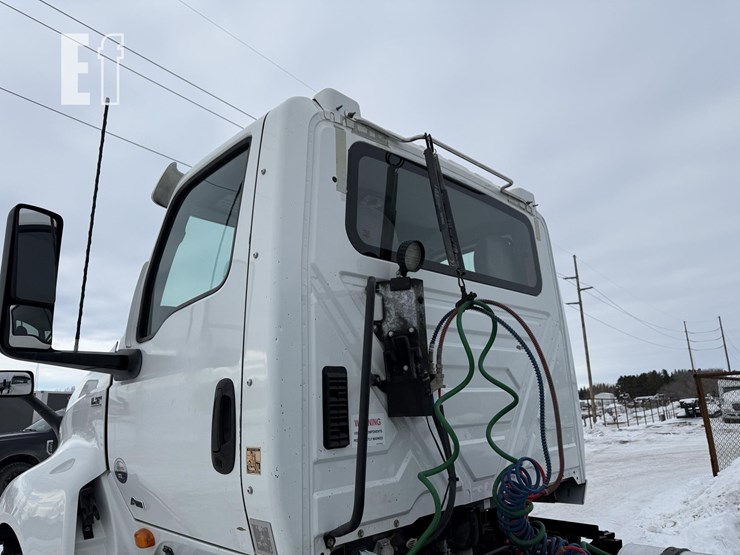 2019-international-lt-image-50