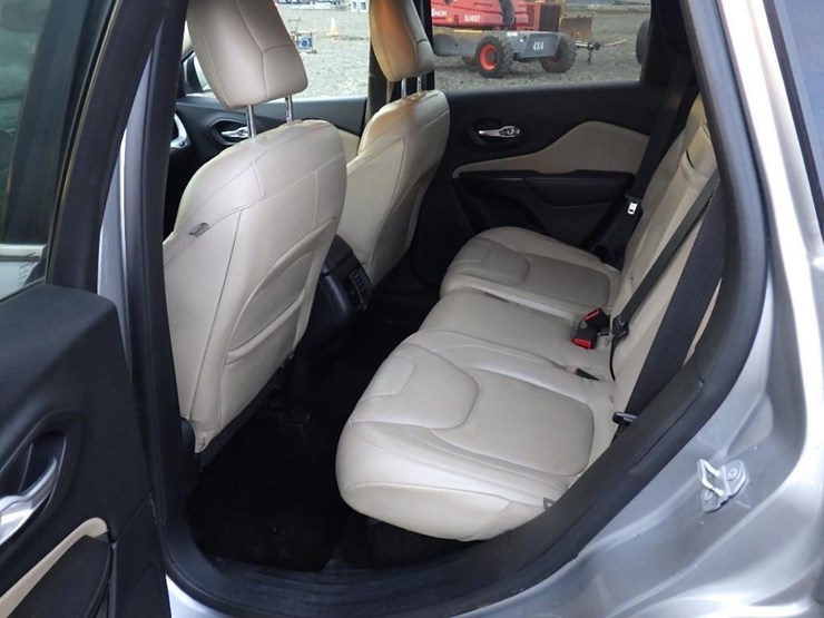 jeep-cherokee-image-17