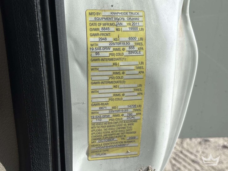 2010-ford-f-550-4x4-venturo-ht40kx-3-ton-crane-mechanics-truck-image-6