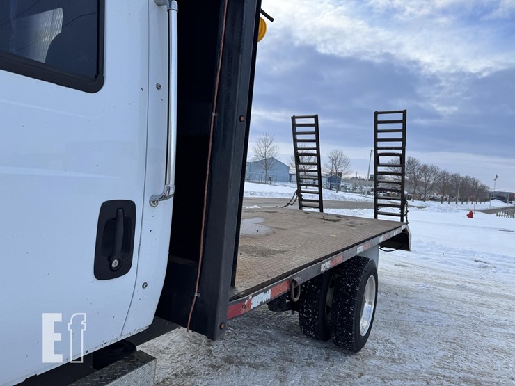 international-durastar-4400-image-64