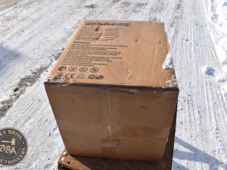 future-inflatable-bounce-house-image-7