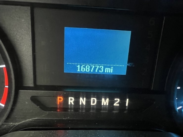 2017-ford-f550-image-31