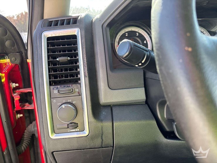 2016-ram-4500-chassis-ambulance-image-15