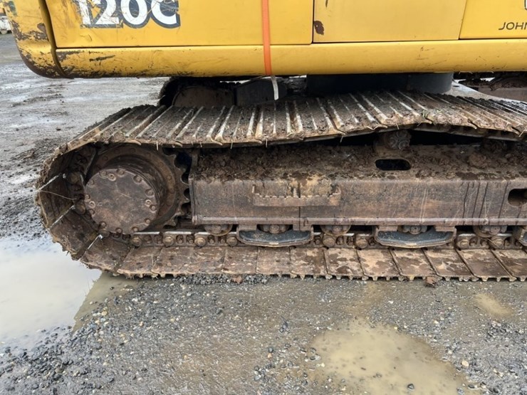 2007-deere-120c-image-25