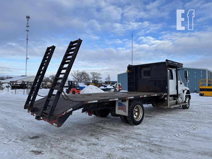 international-durastar-4400-image-4