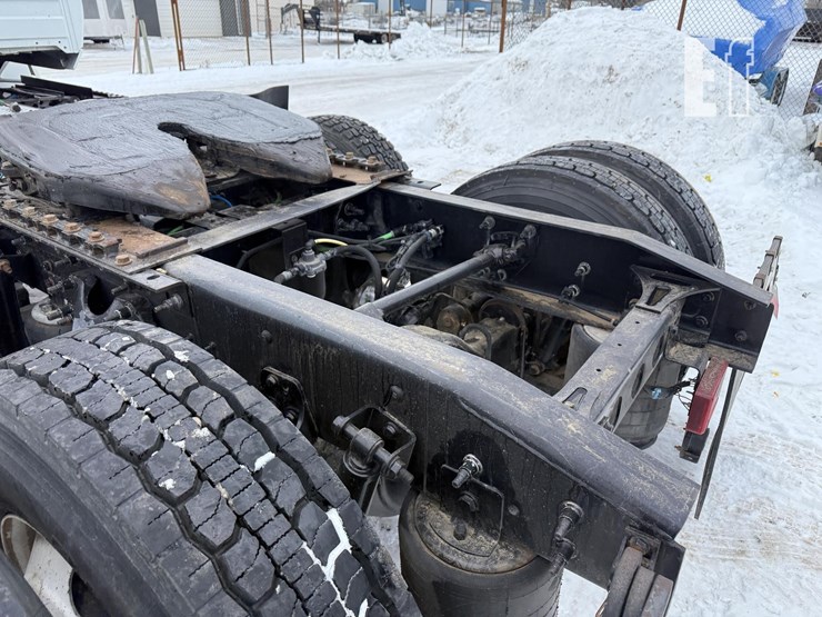 2019-international-lt-image-10