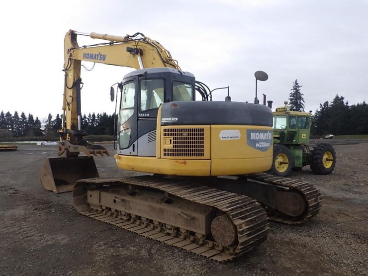 komatsu-pc228us-lc-3-image-5