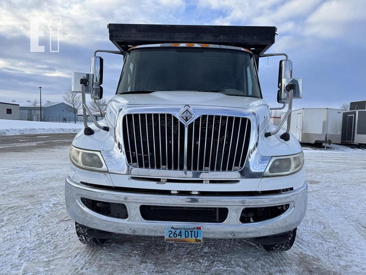 international-durastar-4400-image-24