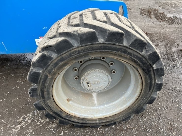 2013-genie-s85-image-11