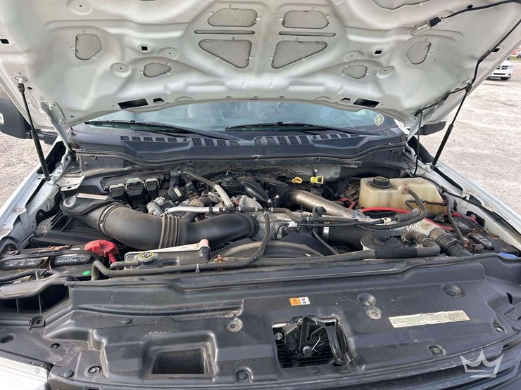 2017-ford-f-550-4x4-ext.-cab-mason-dump-truck-image-9